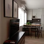 Apartament Montes De Oca *
